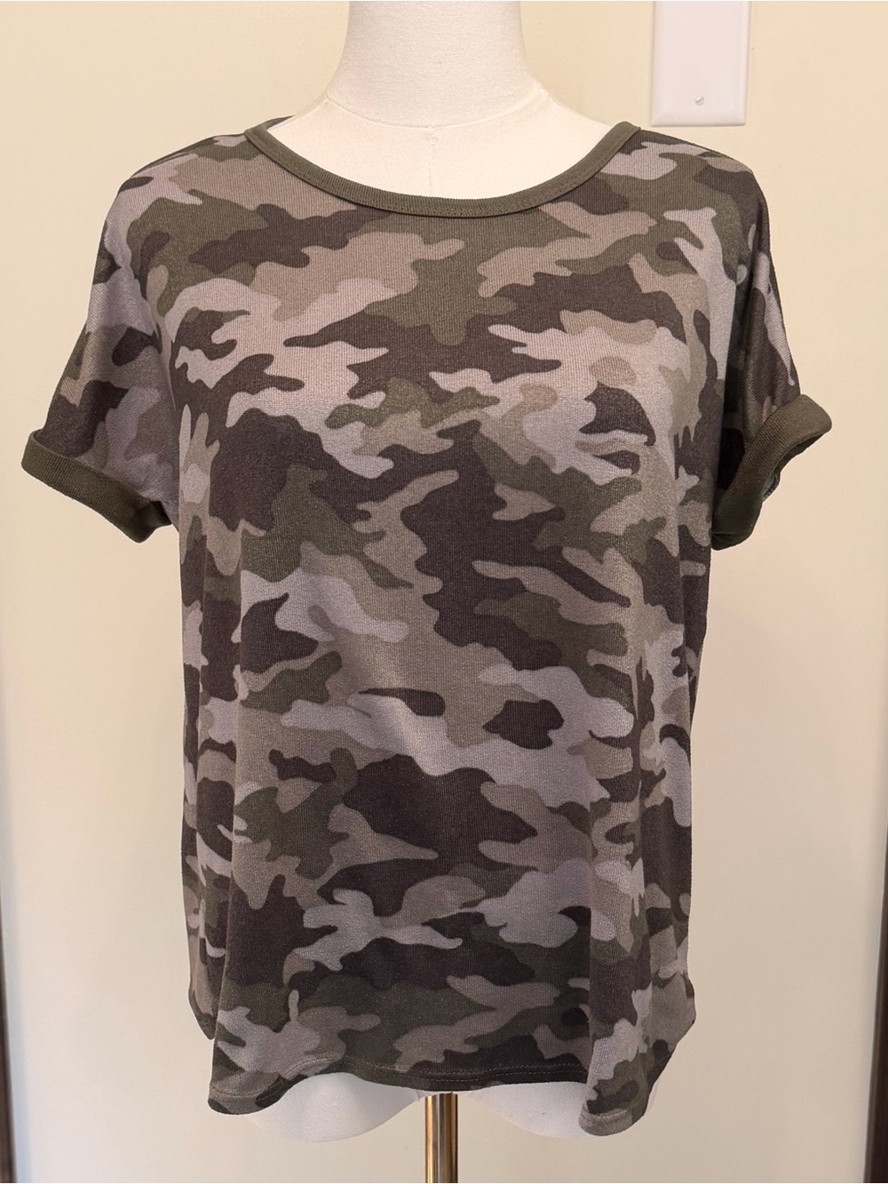 Lucky Brand Women's Short-Sleeve Camo Tee in Olive and Gray
